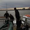 Двое французов, проплывших на байдарке по Амуру более 1 300 километров, сегодня причалили в Благовещенске. Давид Вульез и Сесиль Куссен проведут в городе несколько дней, а после этого продолжат свое путешествие — правда, уже не по воде, а по земле.