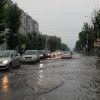 МЧС предупредило о ливнях, граде и шквалах ветра в воскресенье